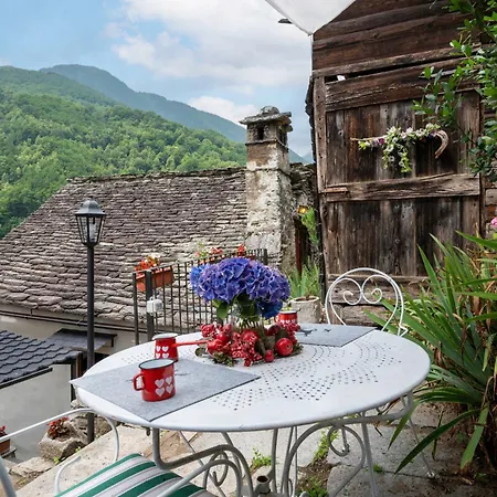 샬레 Il Gianlupo Grigio By Interhome *