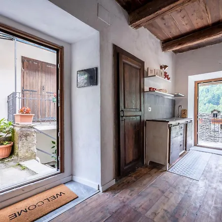 Il Gianlupo Grigio By Interhome 샬레 *