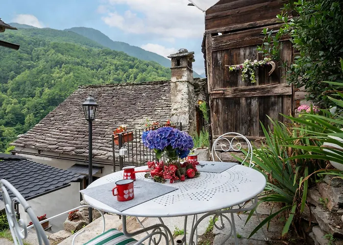 Alpehytte Il Gianlupo Grigio By Interhome *