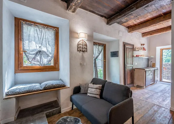 Il Gianlupo Grigio By Interhome
