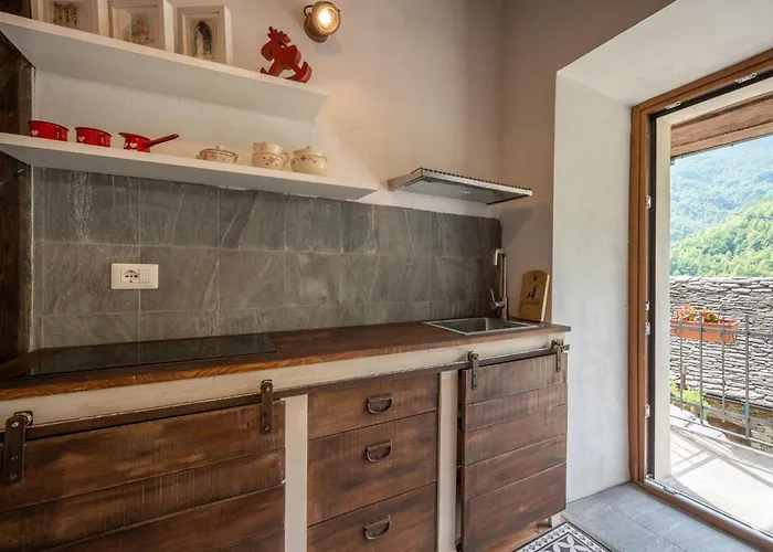 Il Gianlupo Grigio By Interhome Bognanco